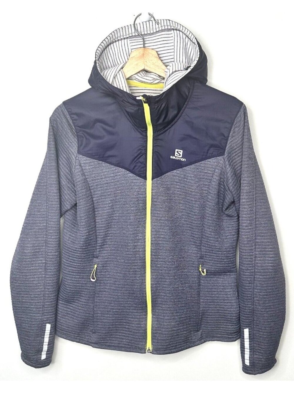 Salomon Womens L Full Zip Hooded Jacket Gray Lightweight Stretch Outdoor Hybrid